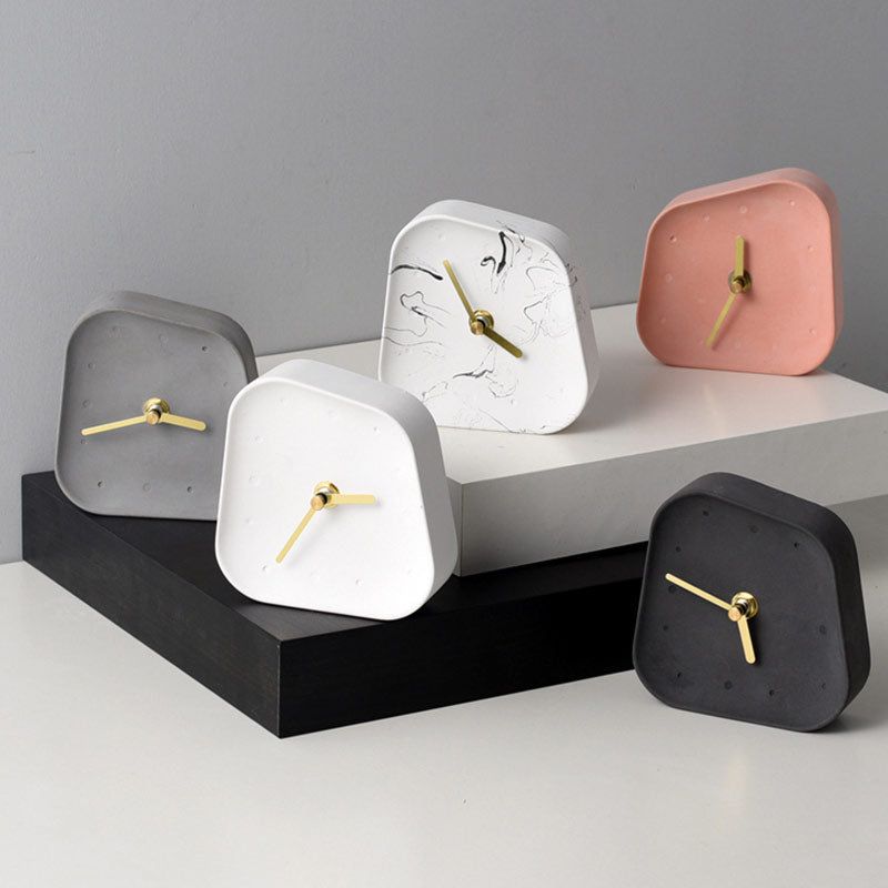 Classic Table Clocks for Timeless Style