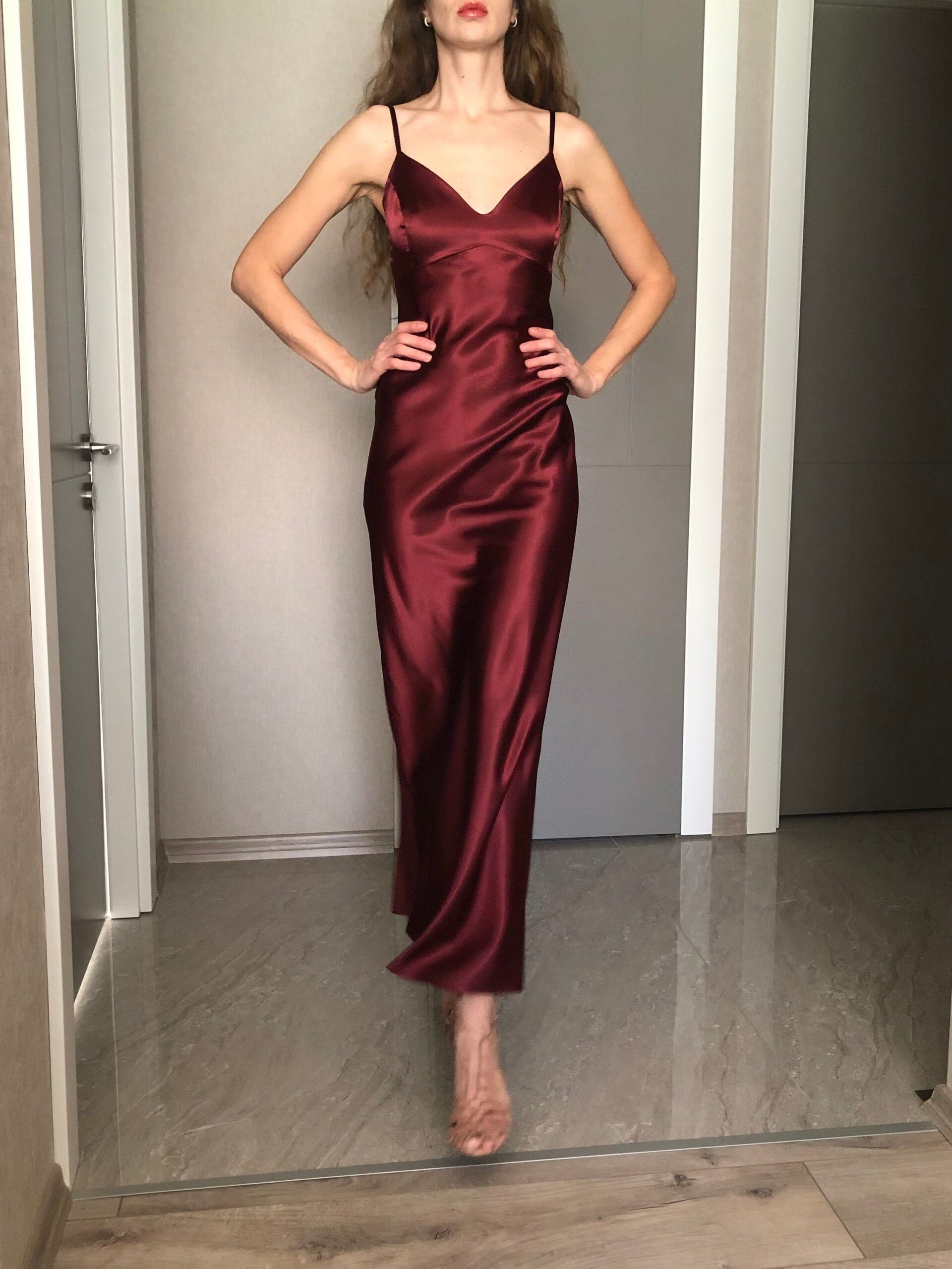 Stand Out in Maroon: The Perfect Dress for Every Occasion