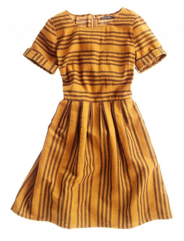 Channel Retro Vibes with Retro Dresses: Vintage-inspired Fashion for Modern Wardrobes