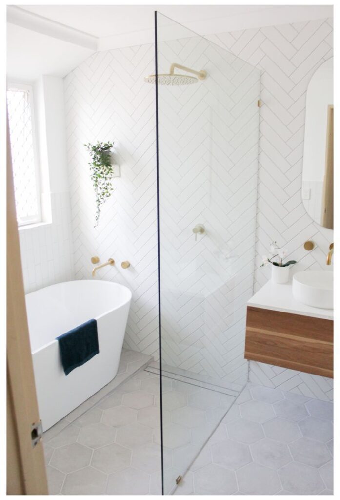 1699583763_Bathroom-Showers.jpg
