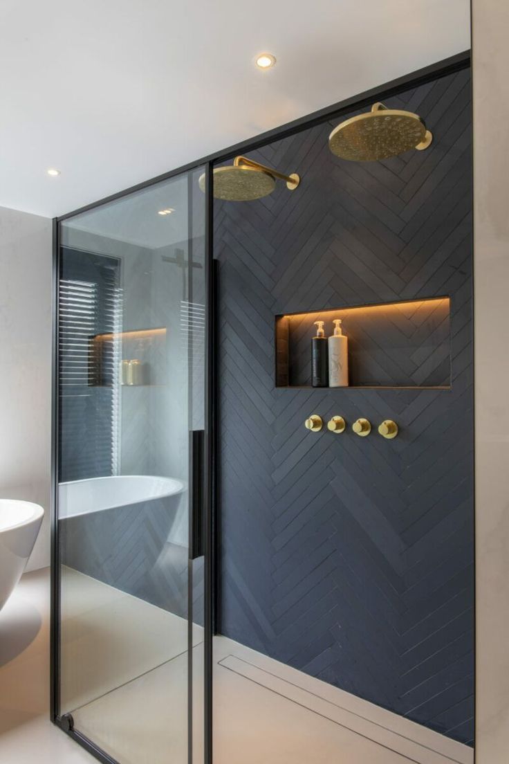 Luxurious Comfort: Designer Bathrooms to Inspire Your Renovation
