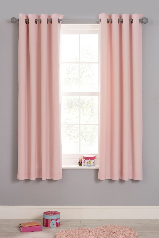 Add a Pop of Color: Pink Curtains for Every Room