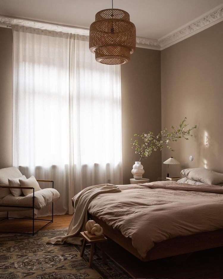 Effortless Sophistication: Brown Curtains for Warmth and Style
