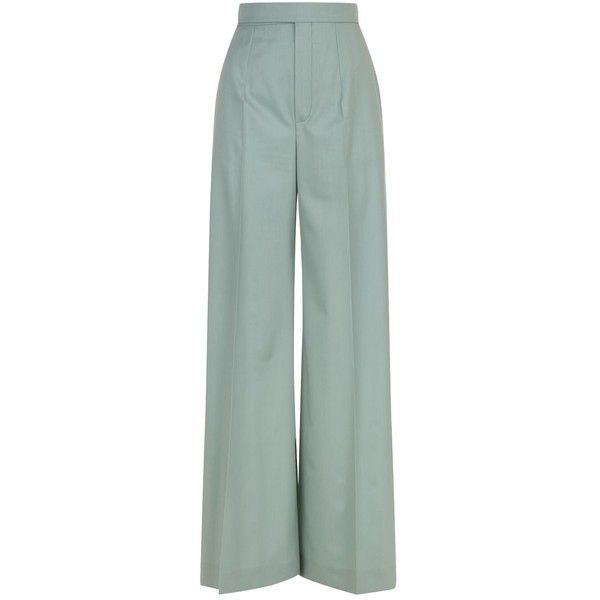 Sophisticated Style: Formal Trousers for Professional Charm