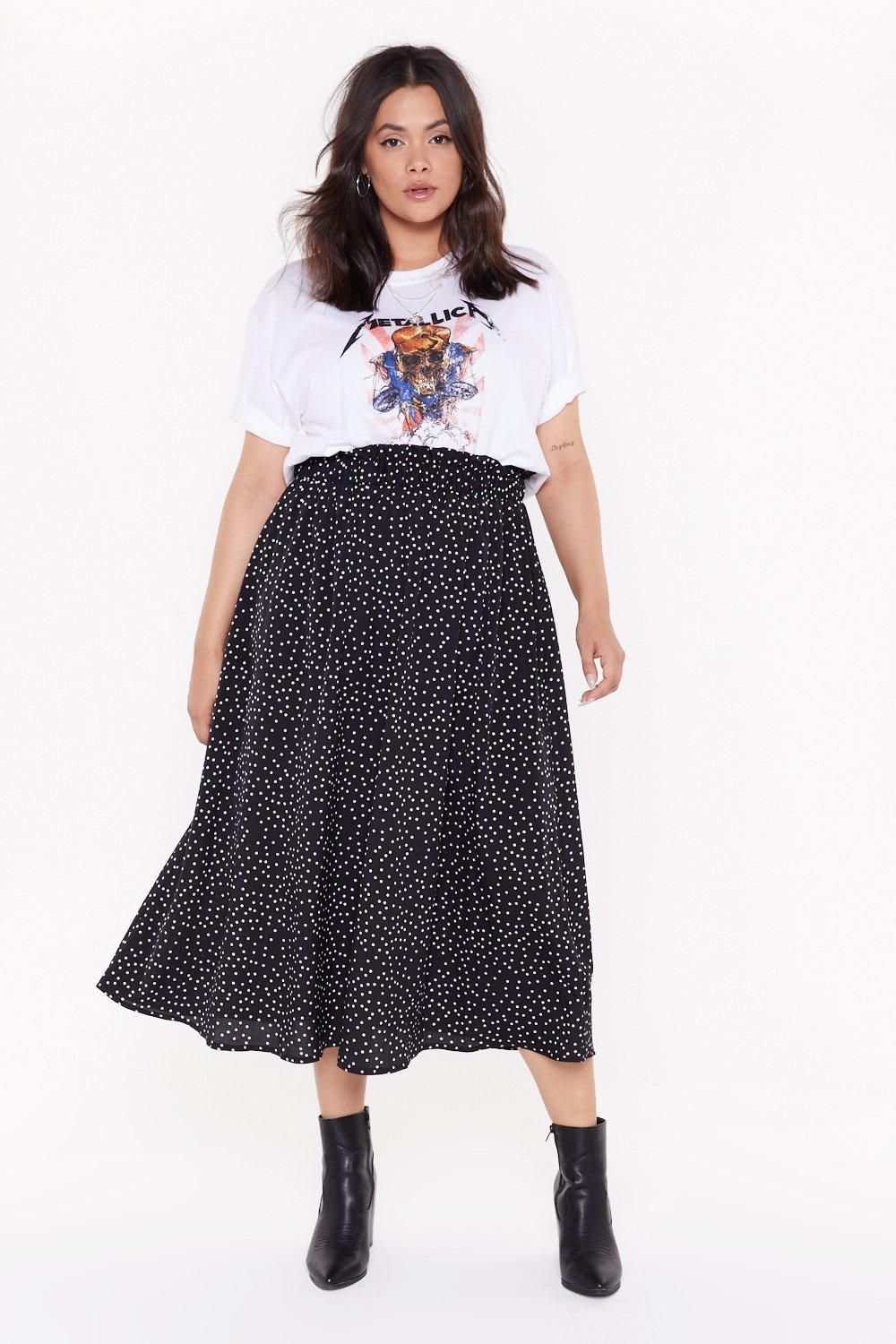 Curvy Chic: Plus Size Skirts for Flattering Silhouettes
