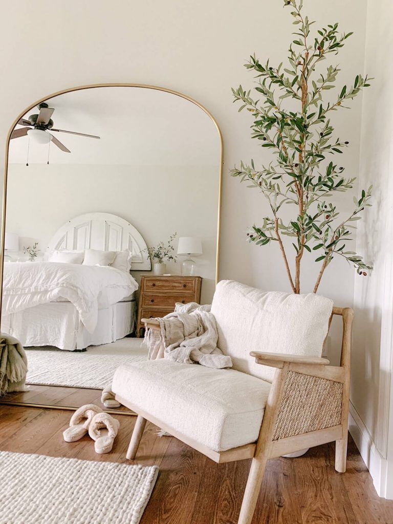 Bedroom Wall Designs: Creating a Personal Oasis