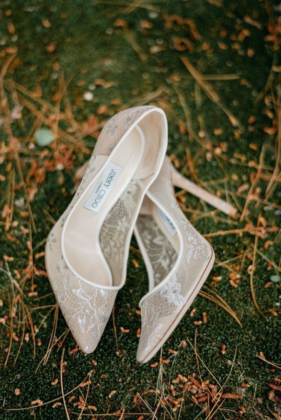 Bridal Shoes: Elevate Your Look with Chic Bridal Shoes