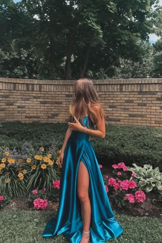Prom Dresses: Make a Statement with Chic Prom Dresses