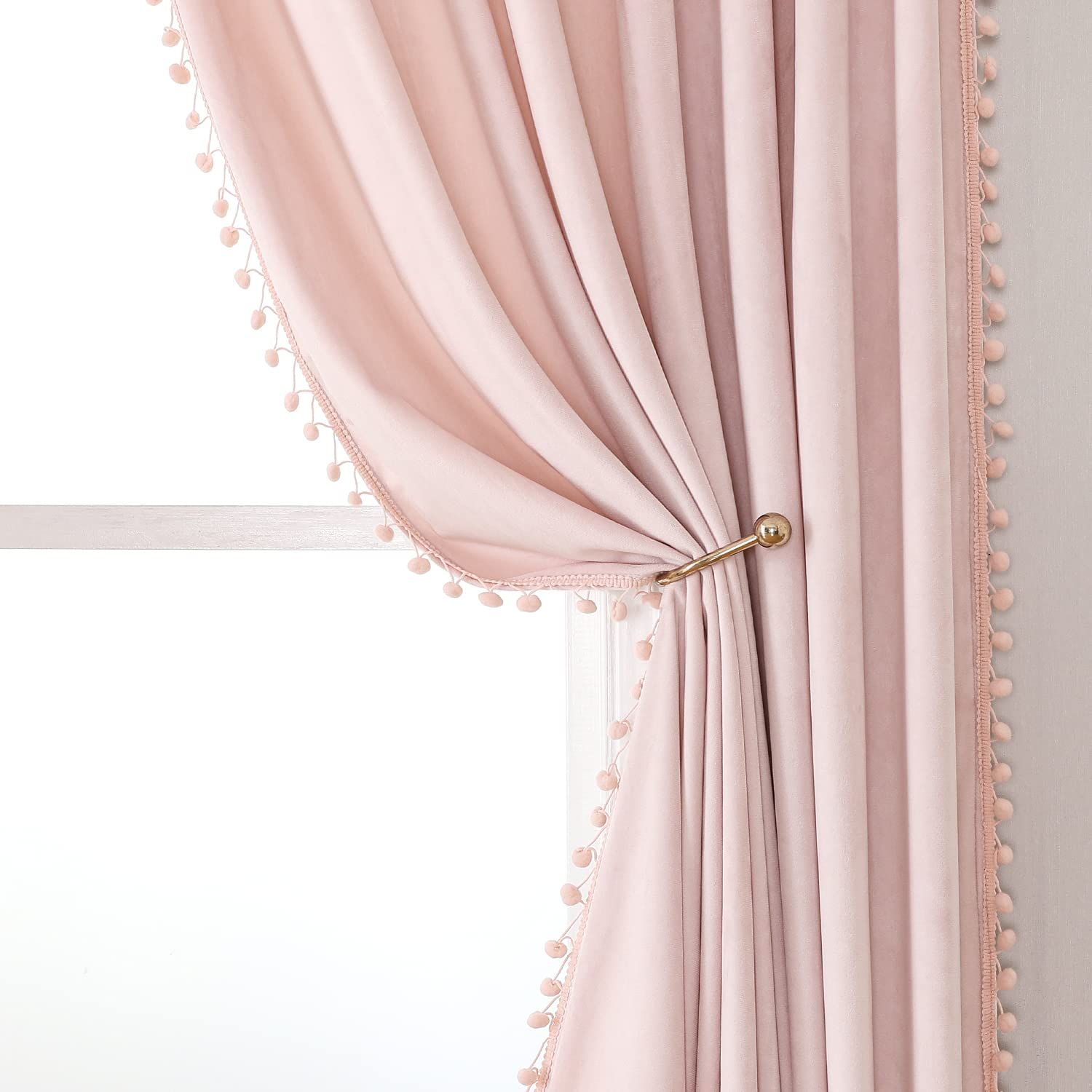Pink Curtains: Add a Pop of Color to Your Window Décor with Pink Curtains