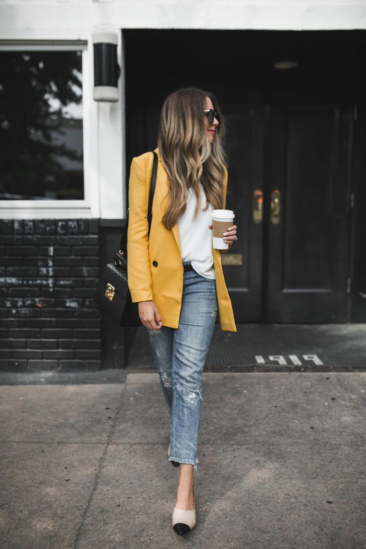 Yellow Blazers: Make a Statement with Bright and Bold Yellow Blazers