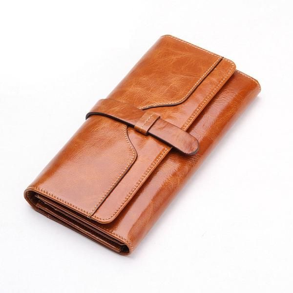 Wallets For Women: Organize Your Essentials in Chic and Functional Women’s Wallets