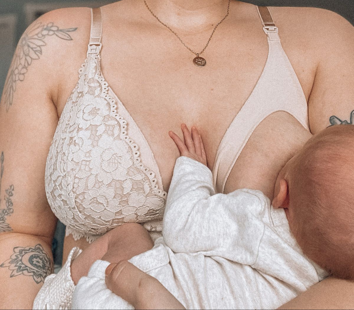 Feeding Bra: Stay Comfortable and Supported During Nursing with Stylish Feeding Bras