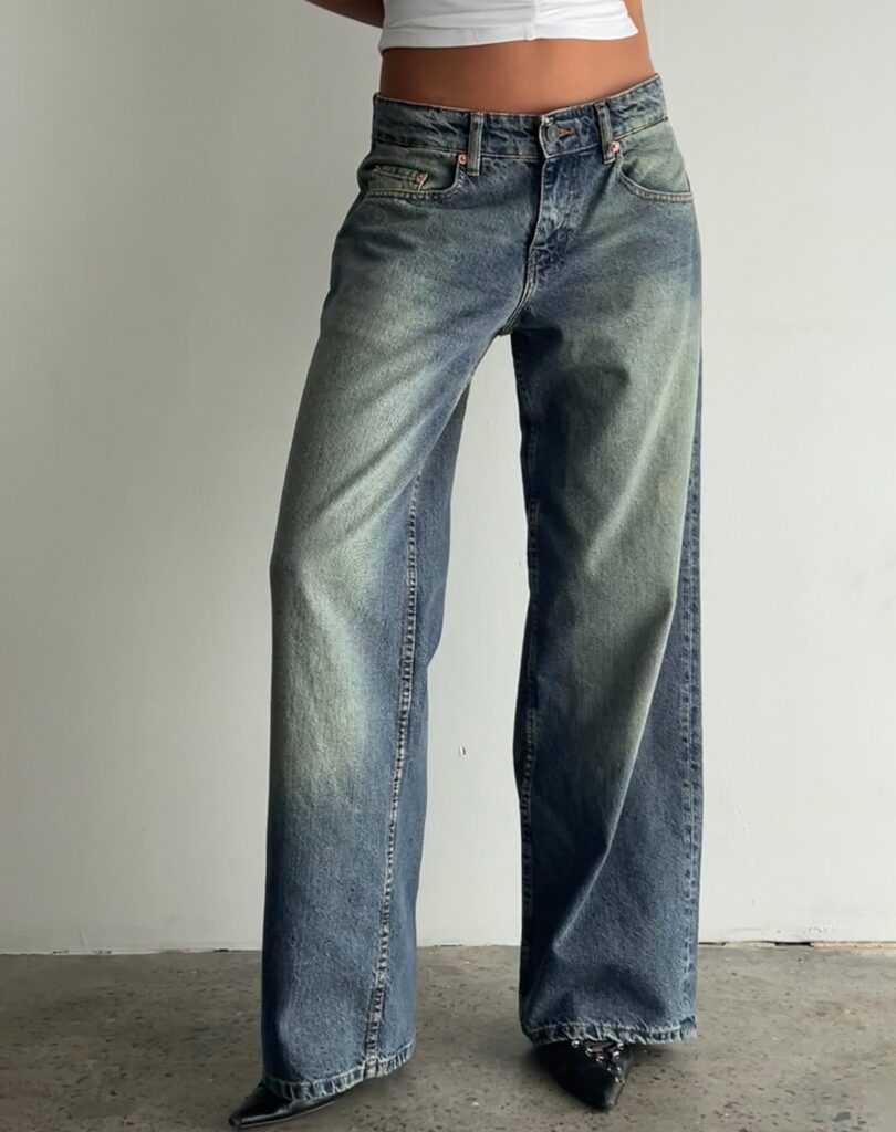 1699603523_Blue-Jeans.jpg