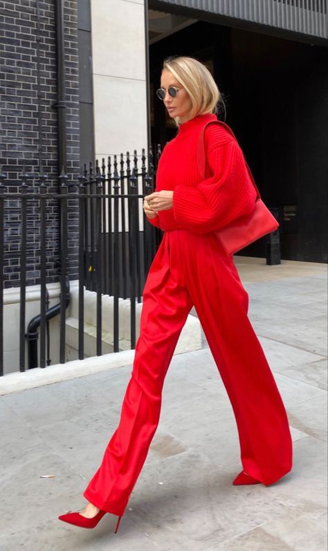 Red Trousers: Add a Pop of Color to Your Wardrobe