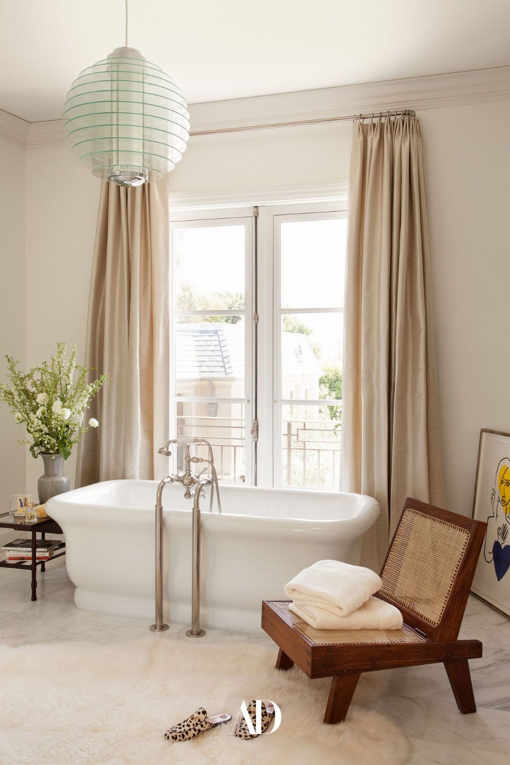 Adding Comfort and Style with Bathroom Chairs: A Complete Guide