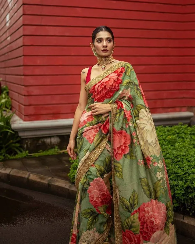 Cultural Elegance: The Timeless Beauty of
Bengali Sarees