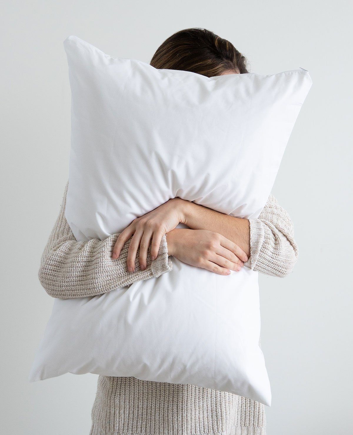 Cozy Comfort: Embracing Down Pillows for Restful Sleep