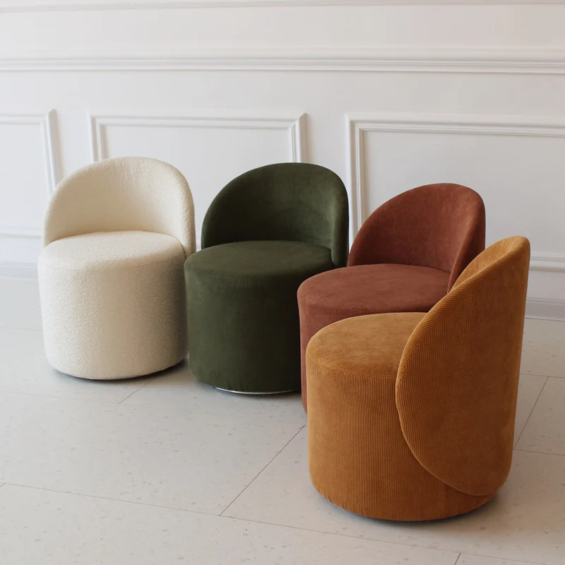 Chic Seating: Relax in Style with Round Chairs
