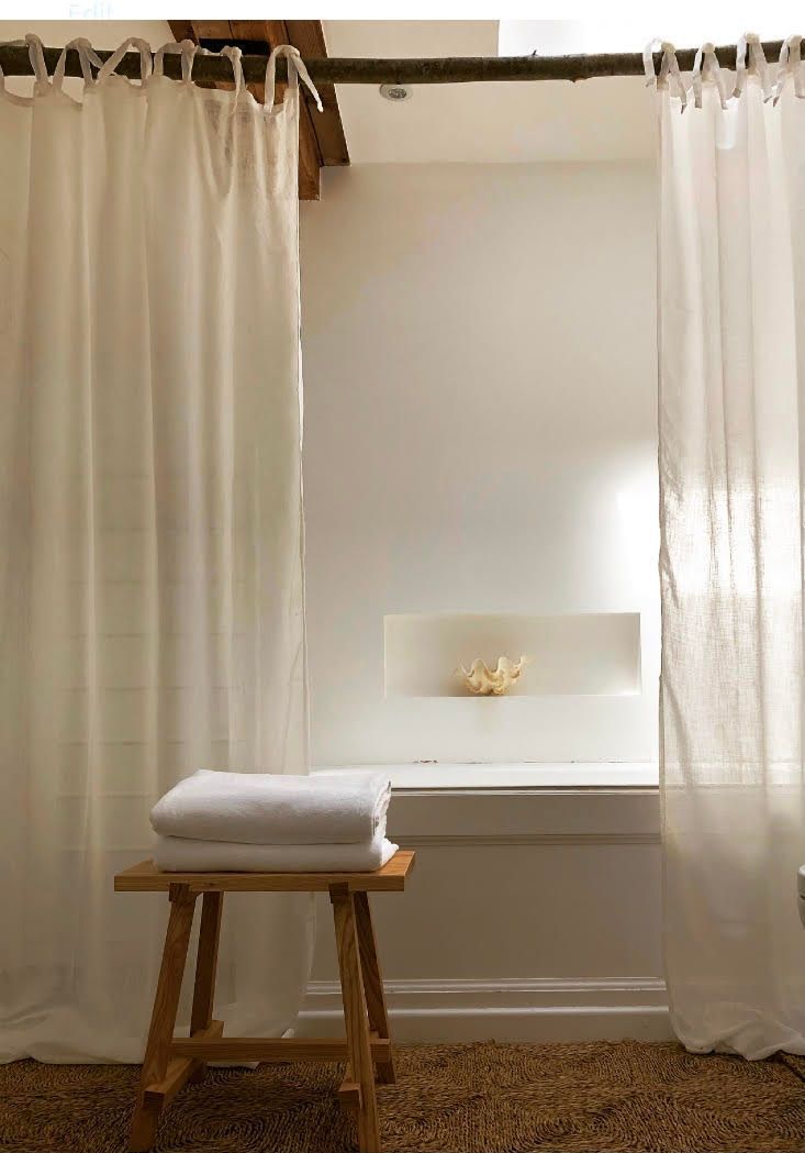Shower Curtain Styles: Enhancing Your Bathroom Decor
