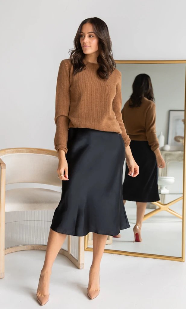 Elegant and Sophisticated: Rock a Chic Silk Skirt with Confidence