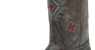 Explore Stylish Women’s Boots for Every Occasion Online!