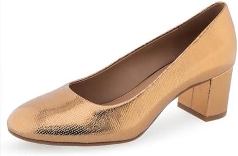 Explore Stylish and Comfortable Women's Heeled Pumps Today!