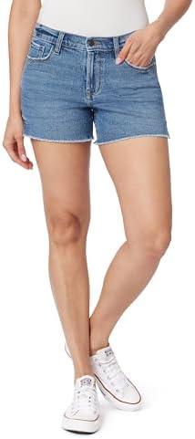 Discover stylish women's shorts for summer comfort!