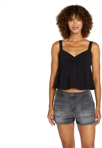 Explore trendy women's shorts for summer style! Fashionable finds await!