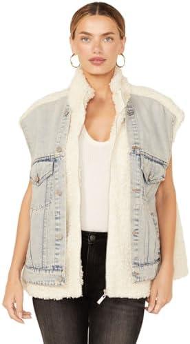 Explore Stylish Women's Vests: Comfort Meets Fashion!