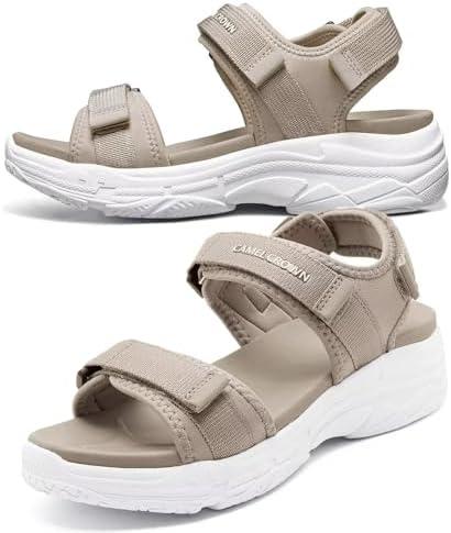 Explore summer vibes with ⁢trendy women's sandals. Stylish comfort!