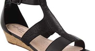 Discover Stylish Comfort with Our Women’s Sandals Collection!