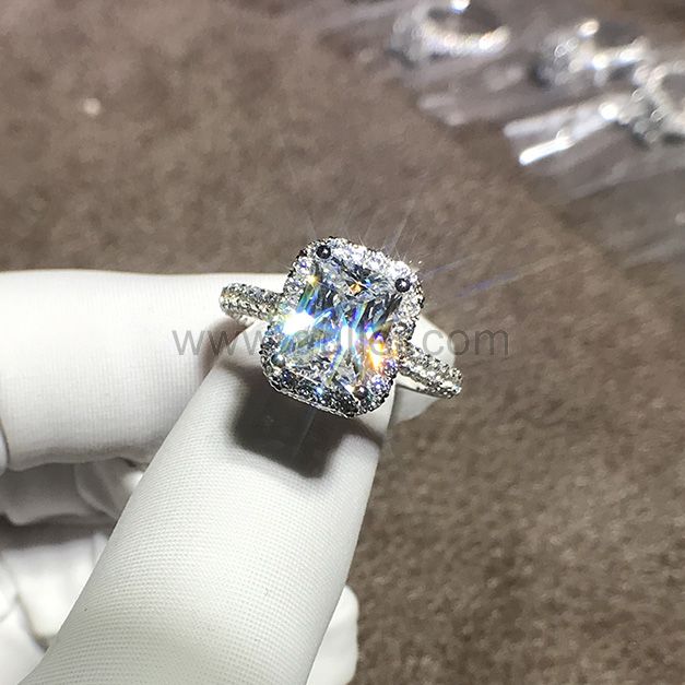 Gullei Emerald Cut 2 Carat Diamond Celebrity Engagement Ring .