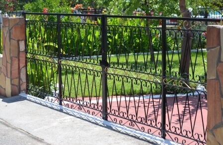 6 Advantages of Having an Automatic Gate for Your Driveway .