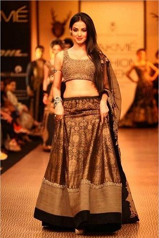 35 Best Collection of Lehenga Blouse Designs in Fashion World .