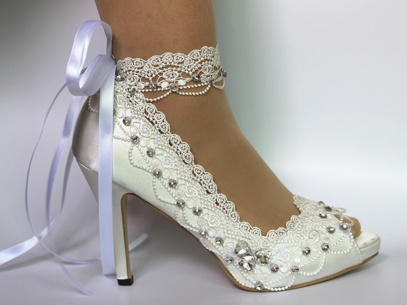 Maid of Honor, Bridesmaid, Mother of the Bride Wedding Shoes, High .