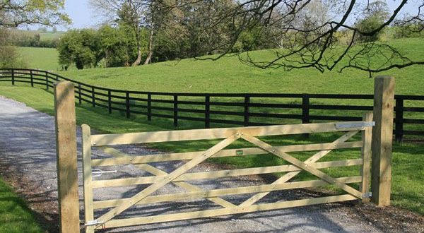 Farm Gate Designs