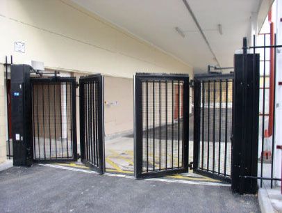 bi fold gates for driveways - Google Search | Entrance gates .