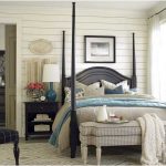 20 Beautiful Four Poster Bed Designs (With images) | Guest bedroom .
