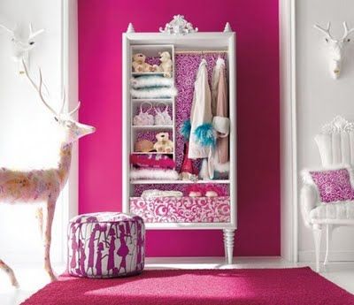 Charming Pink Girls bedroom Design Idea (With images) | Small room .