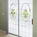 Decorate Sliding Glass Doors With Frosted Glass Designs (With .