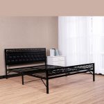 China Modern Wrought Iron Metal Frame Bed Sturdy Single Iron Bed .