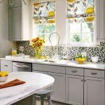 Kitchen Decorating Ideas (With images) | Spring kitchen decor .