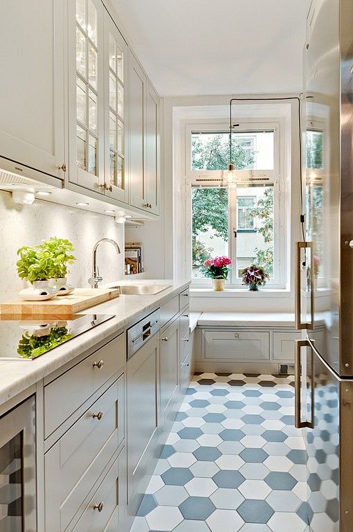 Best 10 Modern Kitchen Floor Tile Pattern Ideas | Köksdesigner .