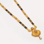 Traditional Gold Jewellery, Maharashtrian Marathi Ornaments .