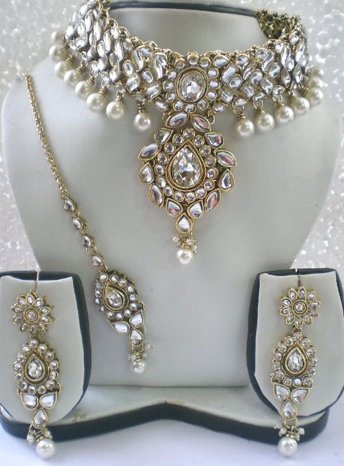 KUNDAN PEARL indian bridal jewellery set (With images) | Bridal .