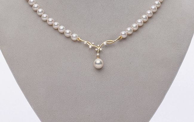 Custom Design Pearl Necklace By | Pearl necklace desig