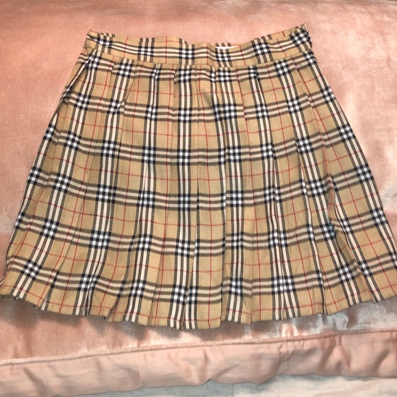 hug sunshine Skirts | Pleated Brown Plaid Skirt | Poshma