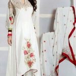 20 Best Models of Pakistani Salwar Kameez Designs for Royal Look .