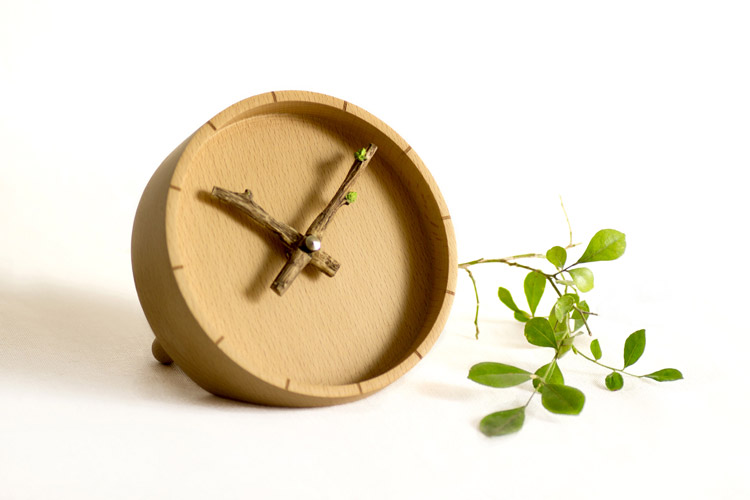 BUD Desk Clock - Creative Wooden Clock for Office Tab
