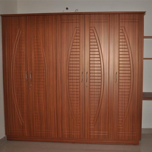 Designer Wooden Wardrobe at Rs 1200/square feet(s) | Wooden .